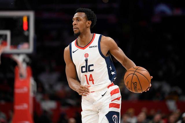 哈登24分快船大胜独行侠 奇才力克黄蜂止3连败