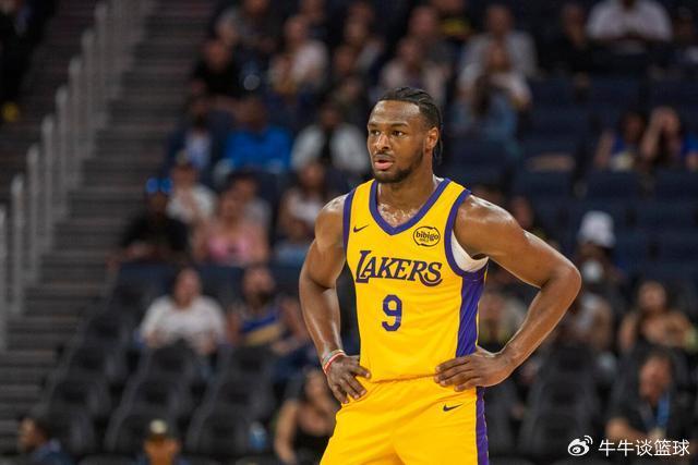 锡安28分字母哥空砍35+14 鹈鹕险胜雄鹿