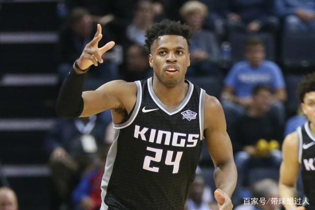 骑士轻取魔术豪取6连胜 崔永熙缺阵篮网擒公牛